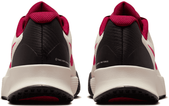 Кроссовки женские Nike Vapor Lite 3 HC