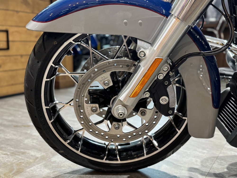 Harley-Davidson® Street Glide Special® 114 Billiard Blue/хром 2023