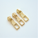 Бегунок для молнии №5, длина язычка 3,4см