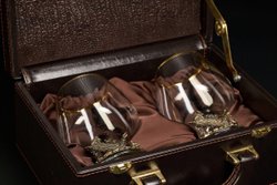 Бокалы для коньяка "Утро в сосновом бору" эконом 2 шт. в подарочном футляре с художественным оформлением