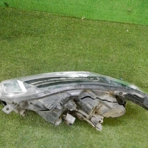 Битая Фара правая Mitsubishi Pajero Sport 3 (2015-2021) LED