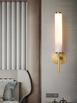 Настенный светильник в современном стиле