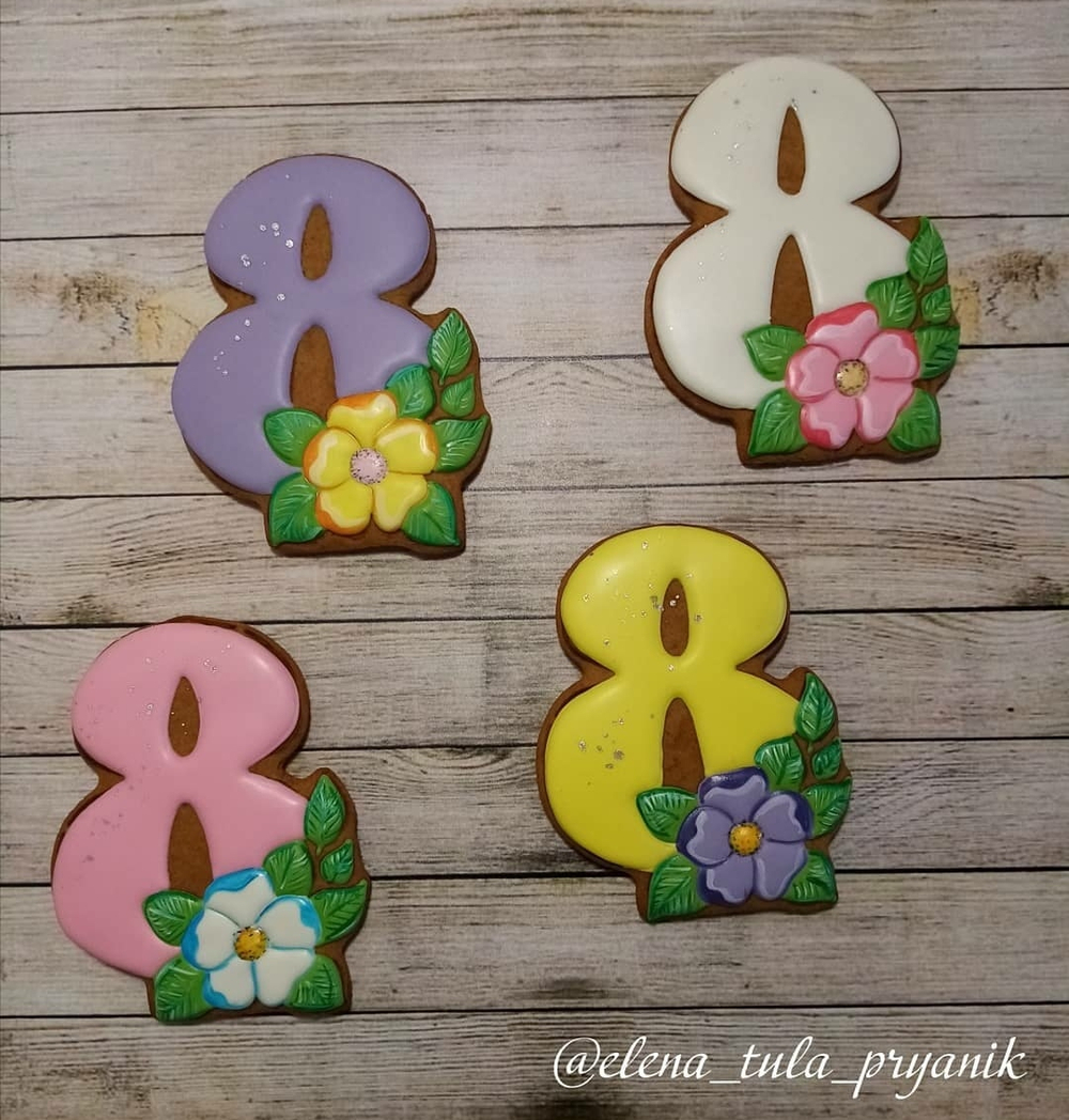 8-ка с цветами №2