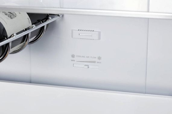 Холодильник Korting KNFC 62370 GW