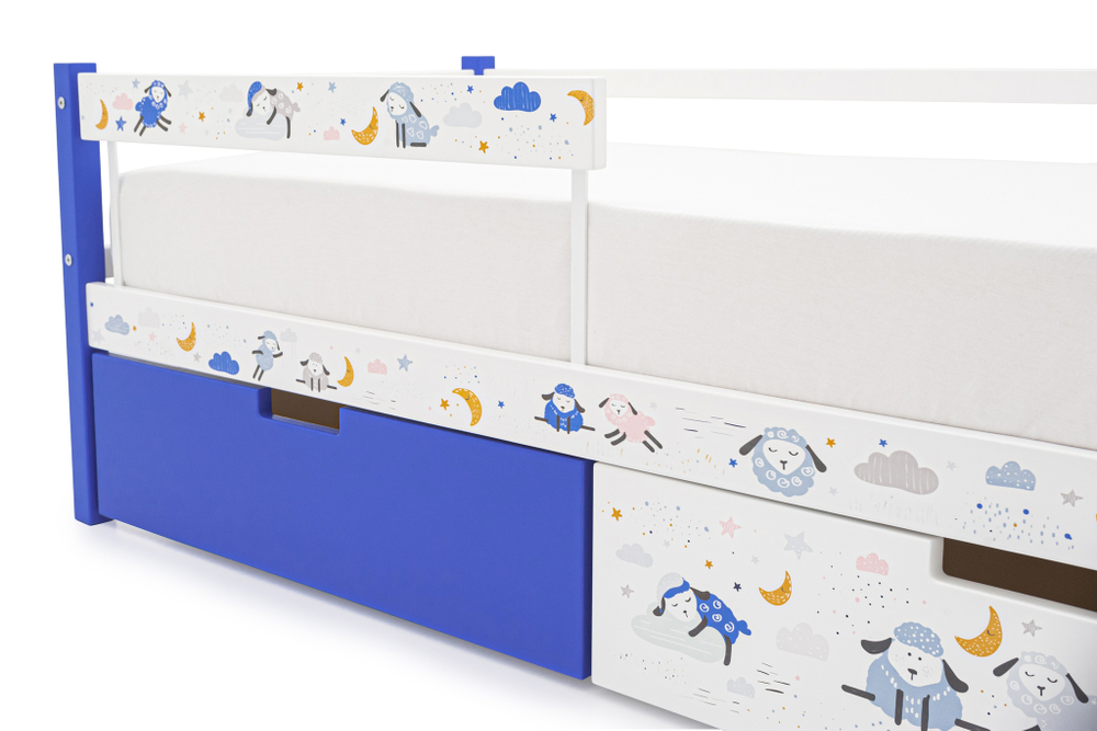 Детская кровать тахта Бельмарко Svogen сине-белый барашки