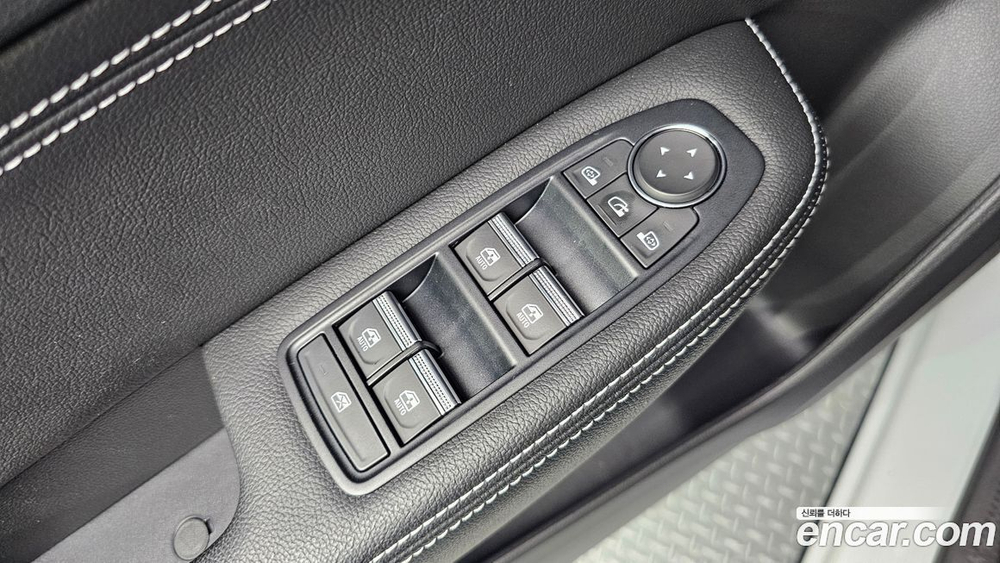 Renault Korea (Samsung) XM3 1.6 E-TECH 인스파이어 e-시프터 (01.2023)