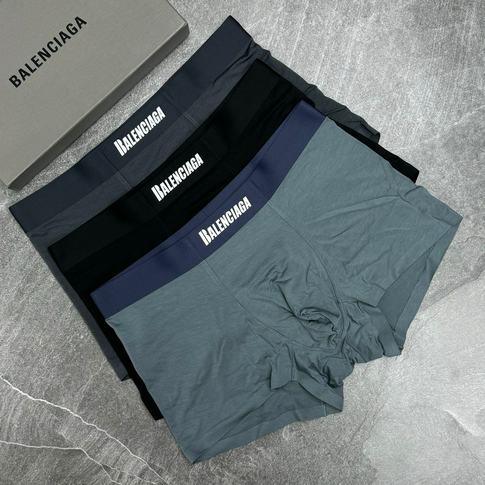 Белье Balenciaga