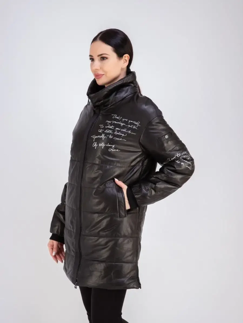 Пальто из натуральной кожи