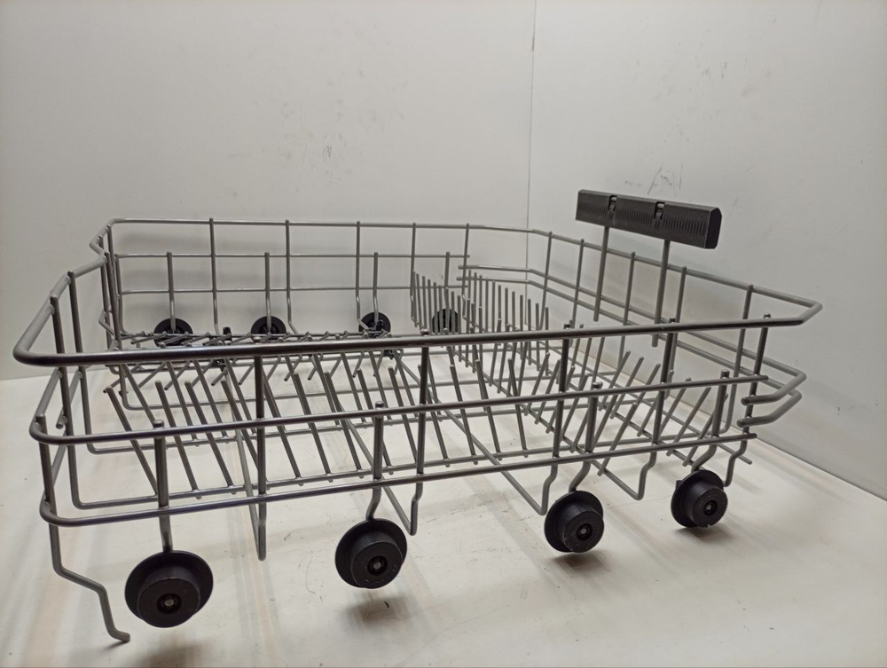 ESL98330 ктп2 Корзина нижняя для посудомоечных машин Electrolux 140002678070 б/у