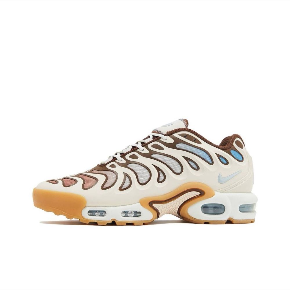Nike Air Max Plus TN Drift Phantom and Cacao Wow