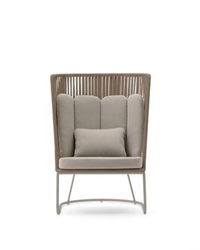 Уличное кресло Saconca с высокой спинкой из бежевой веревки и стали