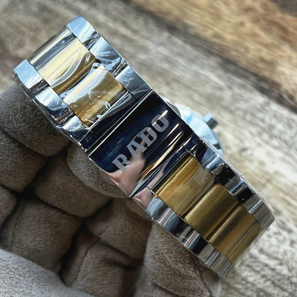 Часы Rado