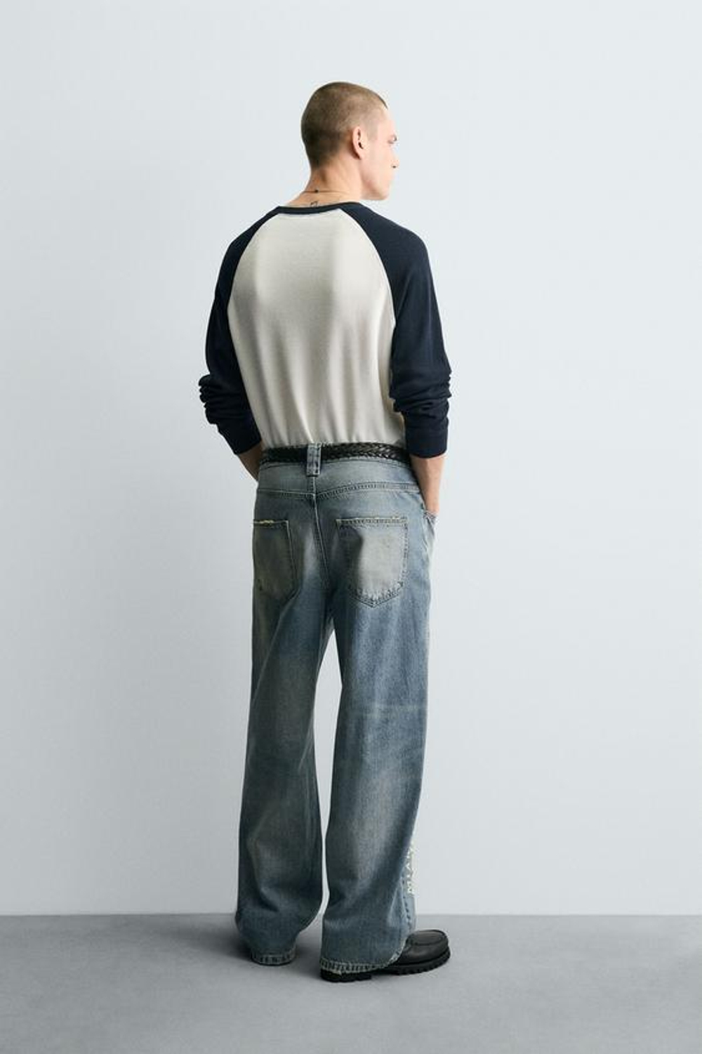 ZARA ДЖИНСЫ RELAXED FIT С ВЫШИВКОЙ NFL MIAMI DOLPHINS, ВЫЦВЕТШИЙ СИНИЙ