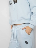 Спортивный костюм с капюшоном