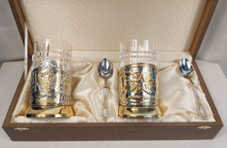 Набор подстаканников с позолотой Герб и Армия в фуляре