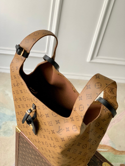 Louis Vuitton Atlantis GM