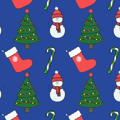 Новогодняя ель, снеговик на синем фоне