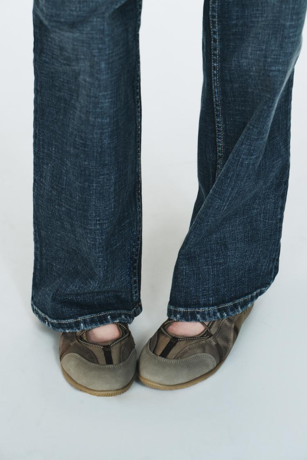 ZARA СПОРТИВНЫЕ БАЛЕТКИ С ЭЛАСТИЧНЫМИ РЕМЕШКАМИ, ЗЕЛЕНЫЙ