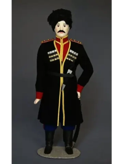 Кукла коллекционная в военном мундире Кубанского казака
