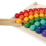Развивающая игрушка деревянная Шарики сортировка, коробка C-41668
