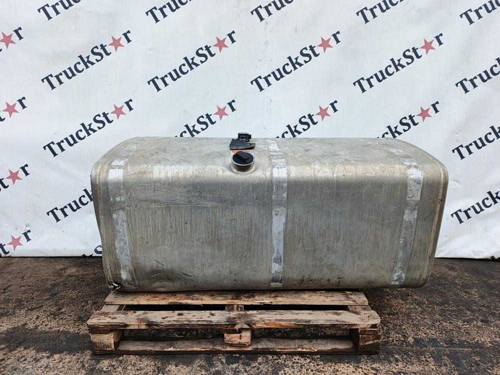 Бак топливный 600L