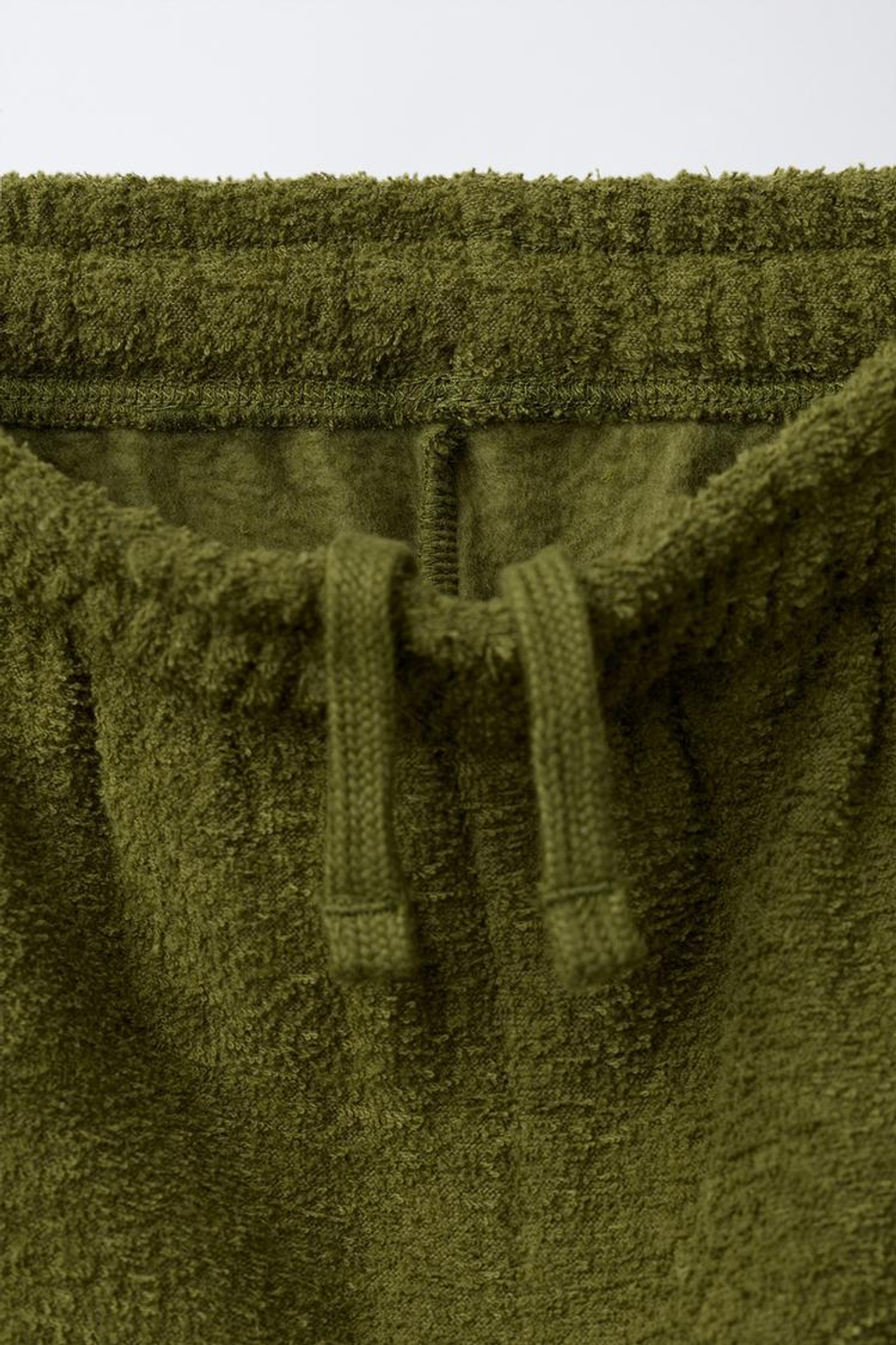 ZARA КОМПЛЕКТ ТОЛСТОВКА И БРЮК-ДЖОГГЕРОВ, ЗЕЛЕНЫЙ