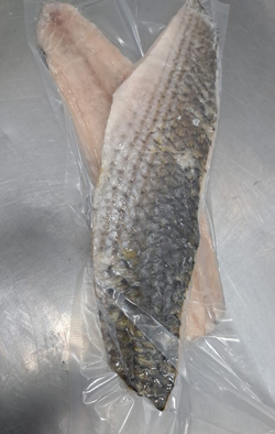 Филе кефали (на коже), ваккум.