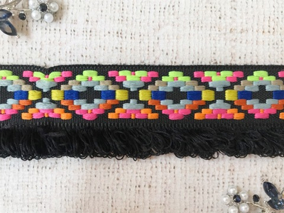 Тесьма жаккард, ш. 4 см.