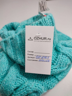 Шапка Flo&Jo красивого цвета