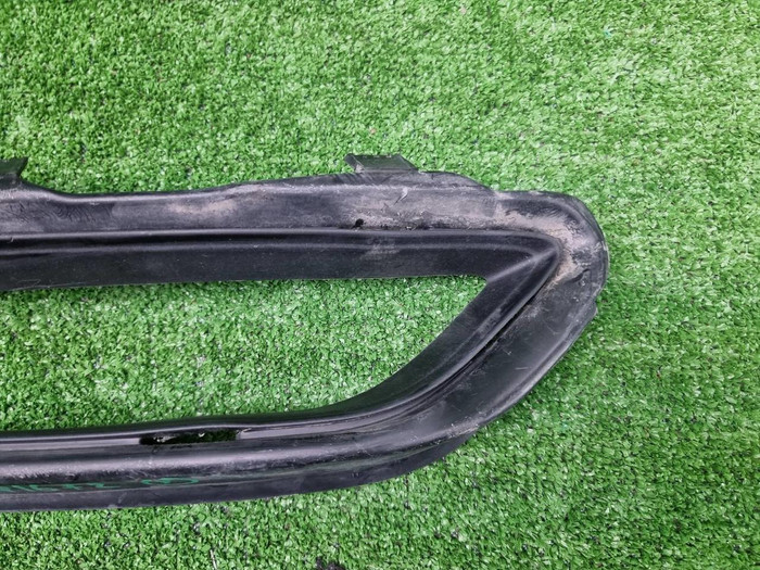 Накладка ПТФ правая Porsche Cayenne 3 (2017-2023)