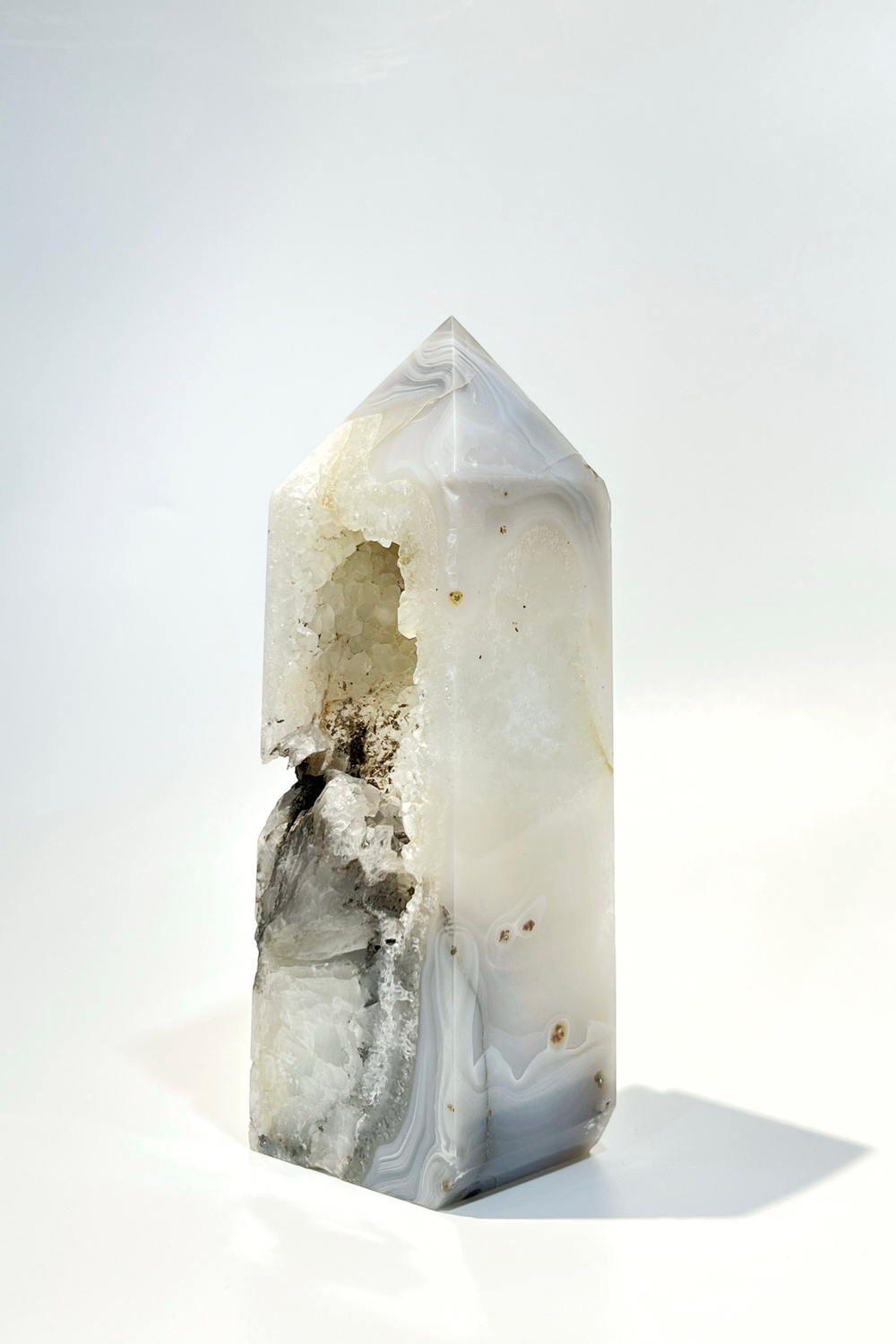 Агат с жеодой призма