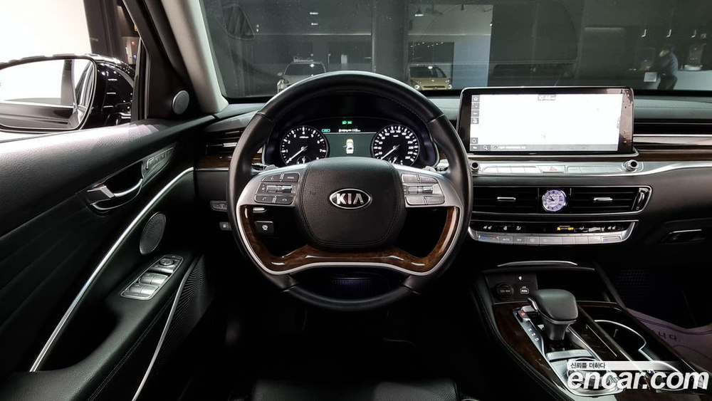 Kia The K9 (Quoris/K900) 3.8 GDI AWD (10.2020)
