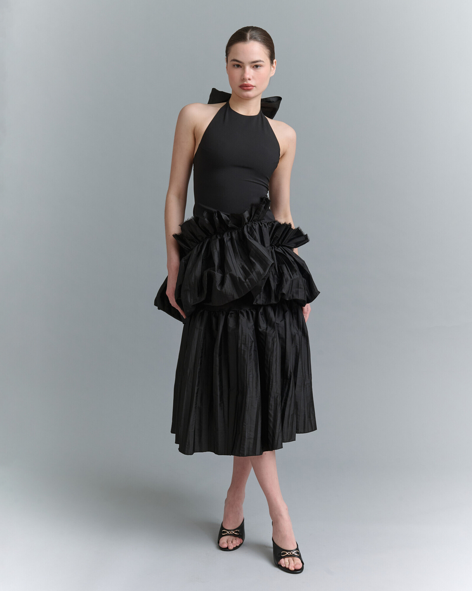 Платье с оборками и прозрачным подъюбником