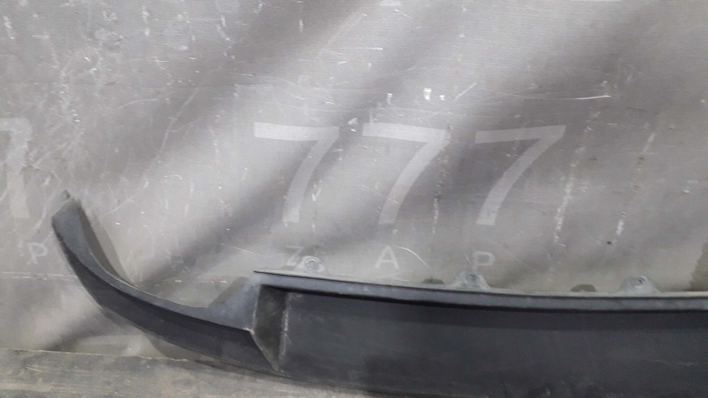 Накладка заднего бампера Skoda Octavia 3 (A7) 13-17 Б/У Оригинал 5E5807521