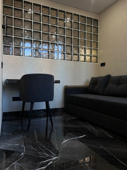 Стеклоблок бесцветный водопад черный бриллиант Vitrablok 19х19х8