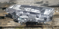 Фара правая LED Toyota RAV4 V (XA50) 18-нв Б/У Оригинал 8114542840