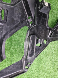 Кронштейн ПТФ правый BMW X1 F48 (2019-2022)