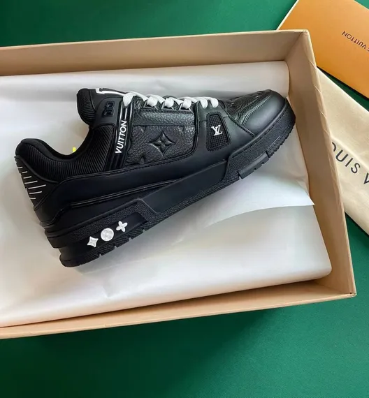 Кроссовки LOUIS VUITTON Trainer