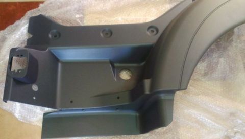 Подножка МАН ТГЛ 12 серия основная/верхняя левая 81615100811 б.у.