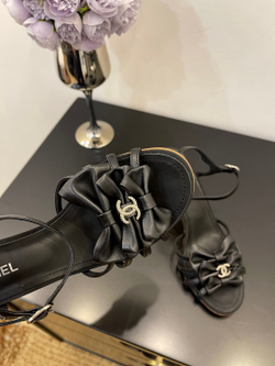 Chanel Pump (3 colors)
