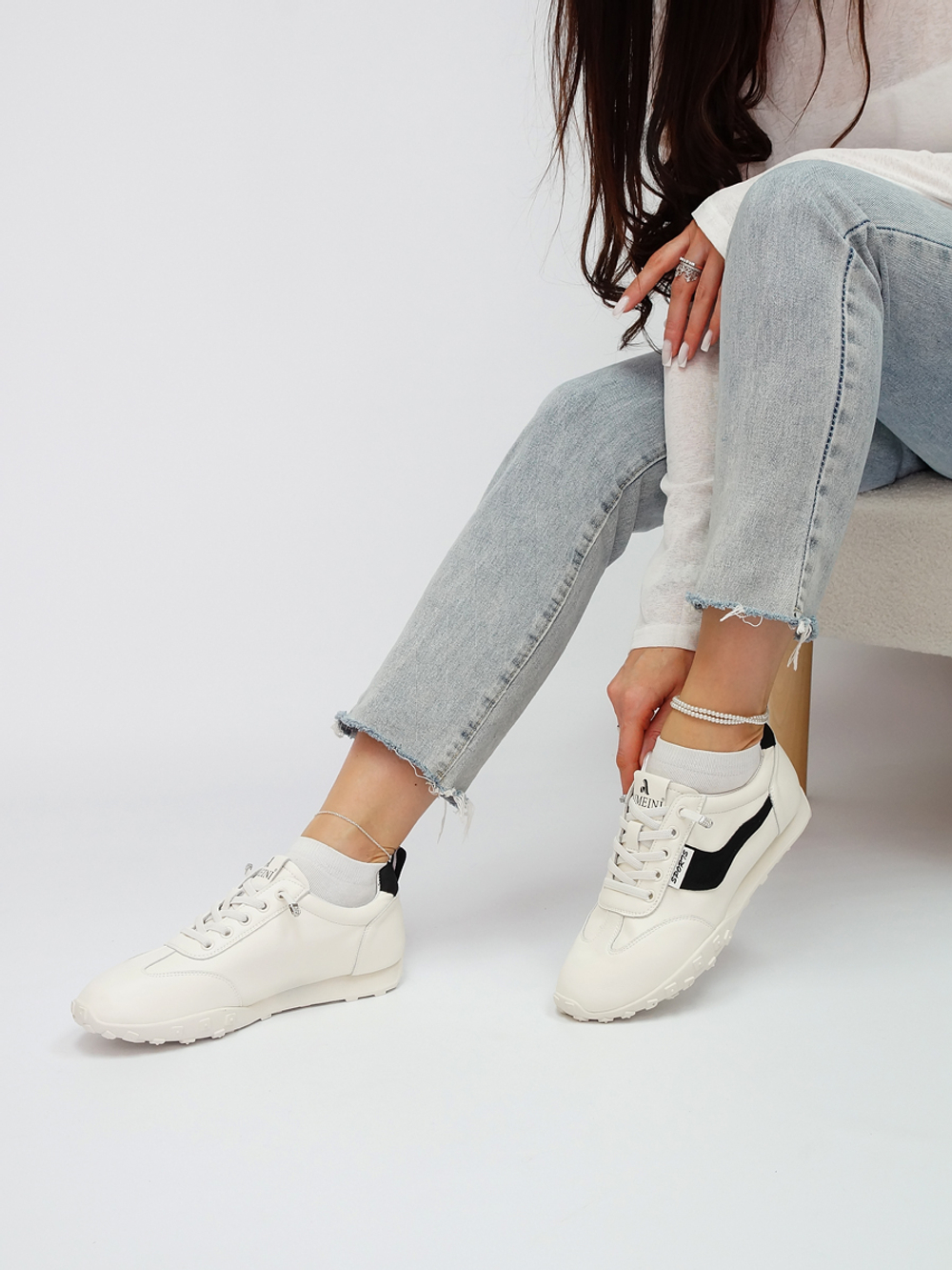 Кроссовки женские демисезонные