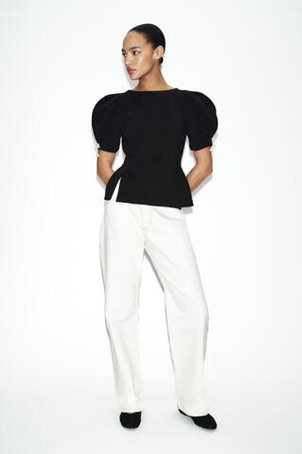 ZARA ТОП С ОБЪЕМНЫМИ РУКАВАМИ, ЧЕРНЫЙ
