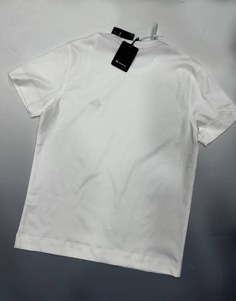 Футболка Kiton