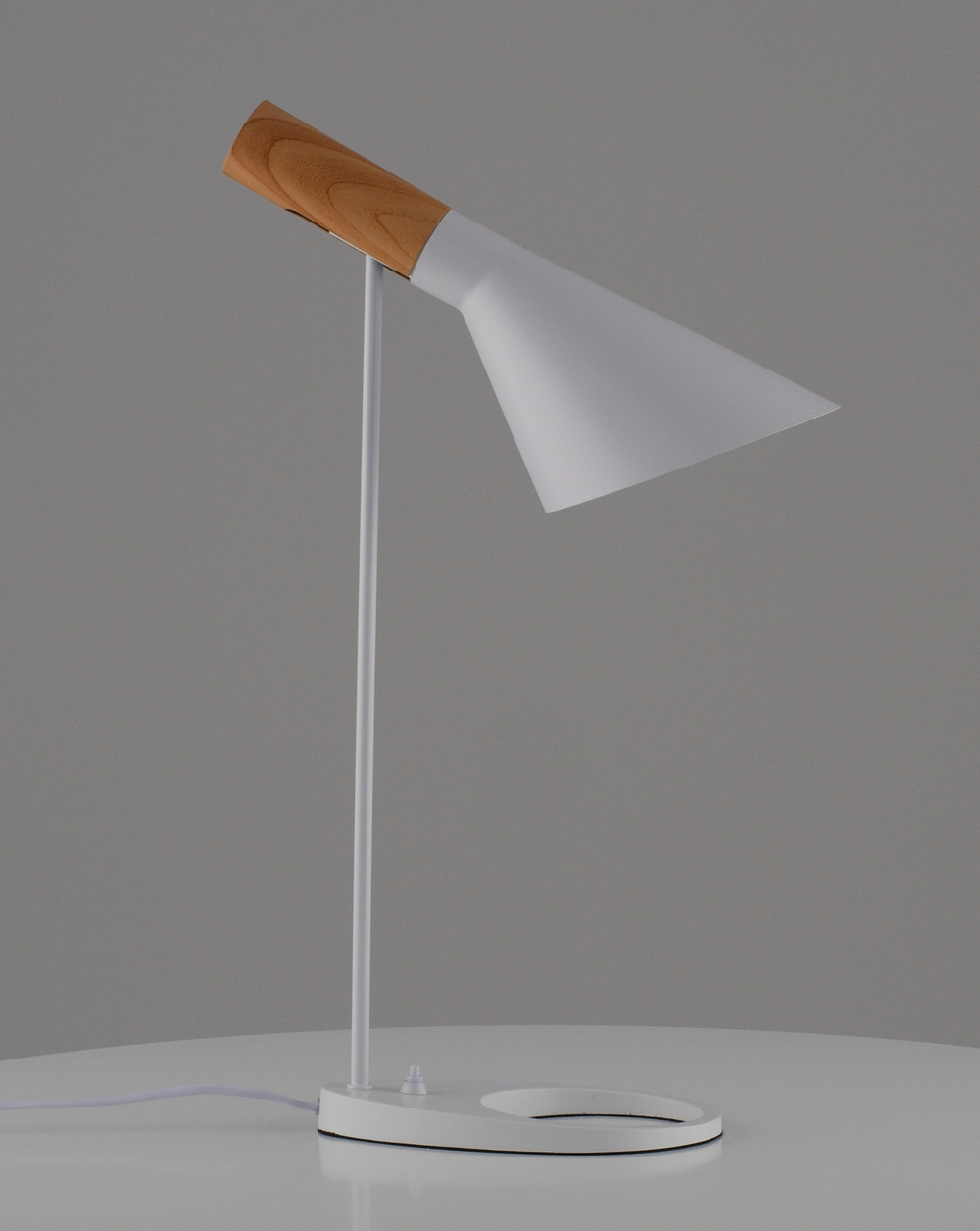 Лампа настольная Moderli V11335-1T Turin