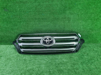 Решетка радиатора Toyota Land Cruiser 200 (2015-2021)