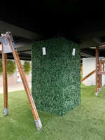 5.23. Вертикальное озеленение колонн искусственной зеленью в ЖК «Development Plaza»