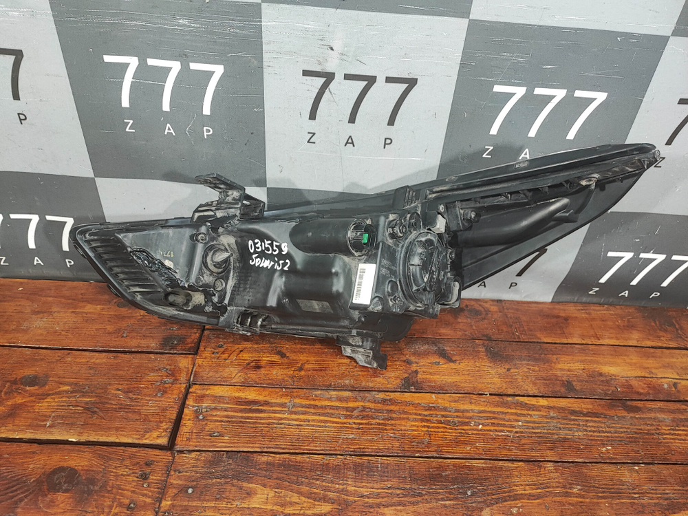 Фара правая галоген Hyundai Solaris 2 (HCR) 17-20 Б/У Оригинал 92102H5000