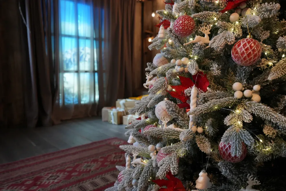 Заснеженная елка «Noel» (Литая+пвх) 240 см / 2,4 м