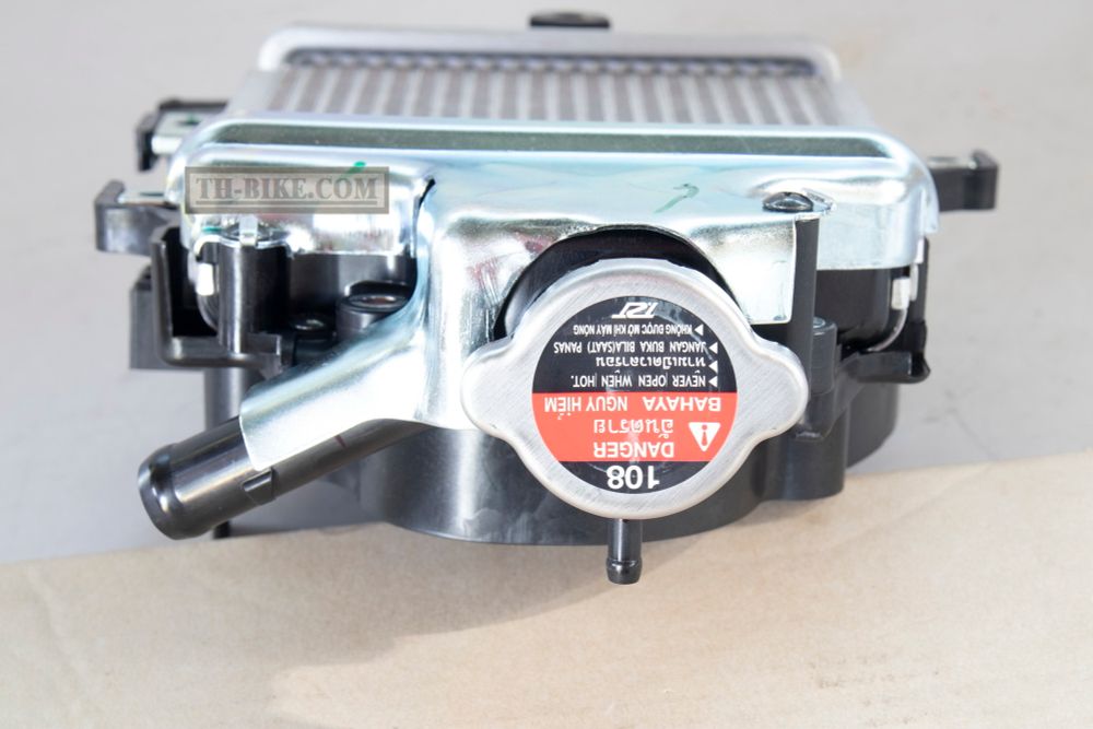 19100-KZY-701 (19100-KZY-951). RADIATOR ASSY.. Radiator Honda PCX, SH