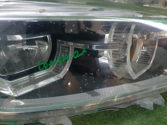 Фара правая BMW 3er F30 (2015-2020) LED